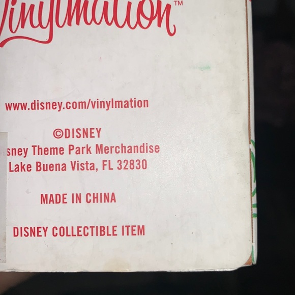 DISNEY CHRISTMAS EXCLUSIVE SERIES VINYLMATION SANTA MINNIE - Picture 4 of 4